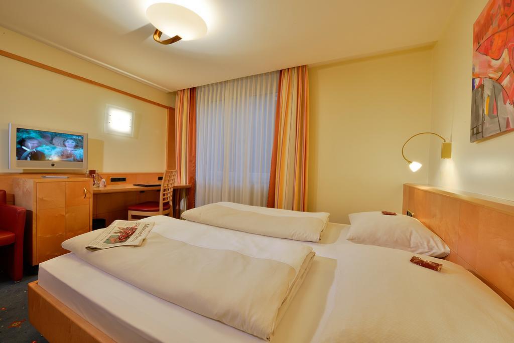 Hotel Torbraeu München Eksteriør bilde